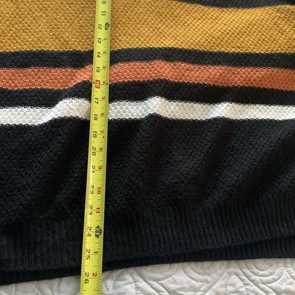 Doe & Rae Multi-Color Pullover Crew Neck Sweater Size L - Picture 8 of 8